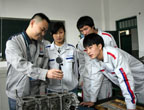 <b>技術(shù)型行業(yè)就業(yè)好 “高學(xué)歷用人觀”不再</b>