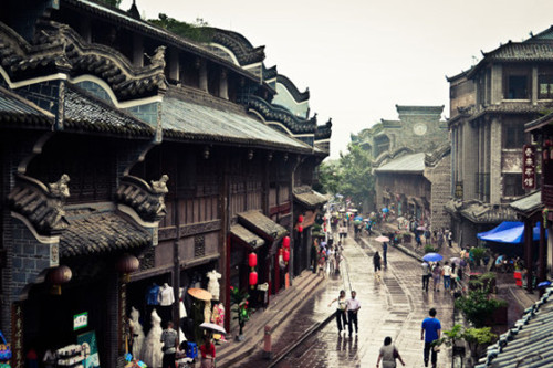 洛帶古鎮(zhèn)體驗地道的成都風(fēng)情，